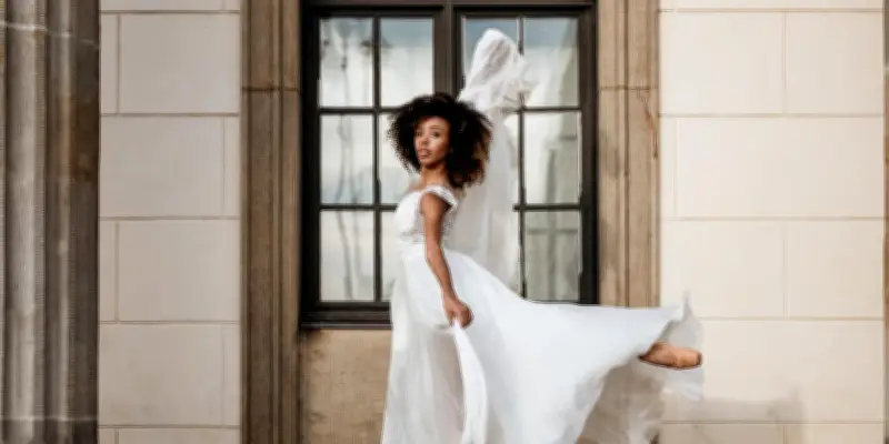 Chloé Lopes Gomes : du traumatisme à la scène du Staatsballett de Berlin