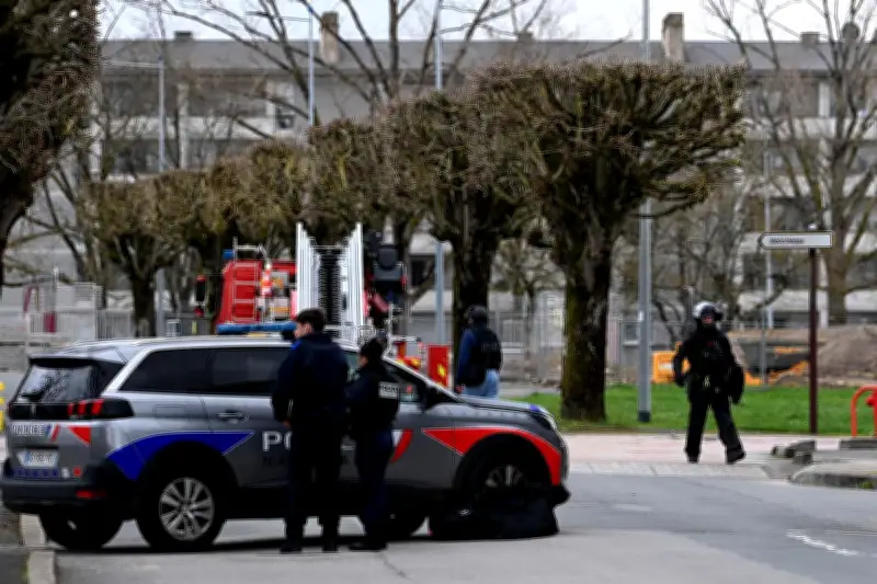 Châteauroux : un militant du RN interpellé après un échange de tirs et la découverte d'un arsenal
