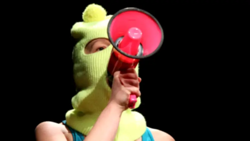 Claire Diterzi à Nîmes : un opéra rock pour enfants au théâtre Christian-Liger