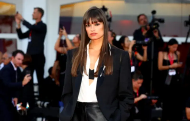 Clara Luciani : comment la maternité et l'expérience transforment son rapport à la musique