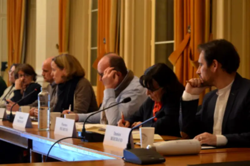 Cognac : dernier conseil municipal marqué par le soutien à Verallia et les adieux d'élus