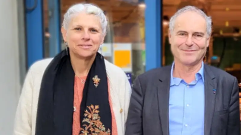 Conférence sur la maladie de Lyme à Aramon avec le Pr Christian Perronne