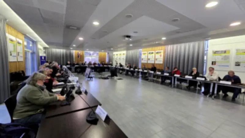 Conseil communautaire de la CCVH : hommage et décisions avant la fin du mandat