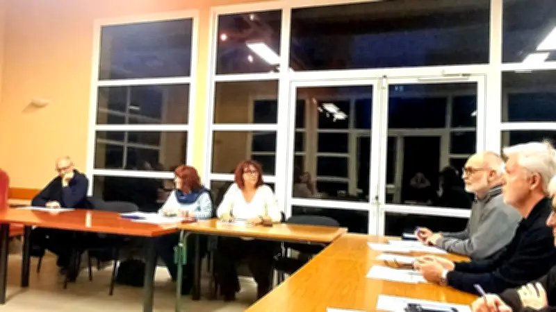 Conseil municipal tendu à Cers : 12 abstentions sur le procès-verbal et la trésorerie