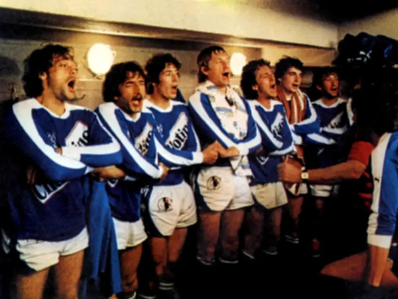 Coup de tête : le film culte qui dynamite la France des notables