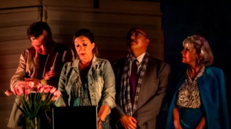 Coupures : la comédie satirique du TPVH dévoile les tensions du pouvoir local