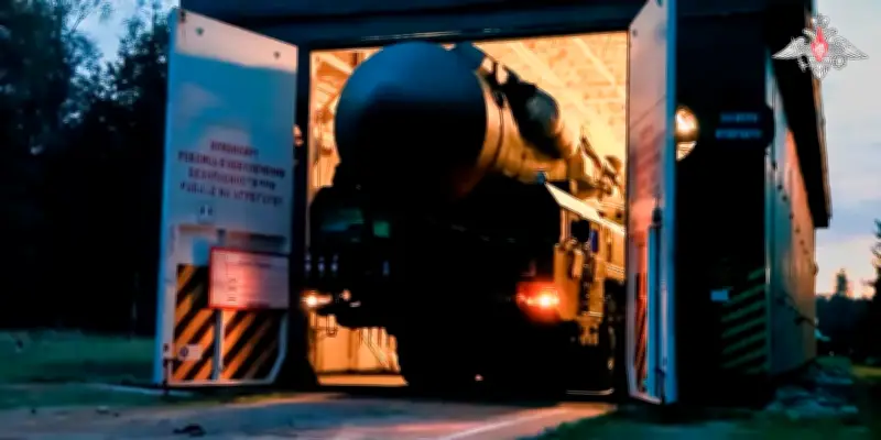 Course aux armements nucléaires : la fin des traités ouvre une ère dangereuse