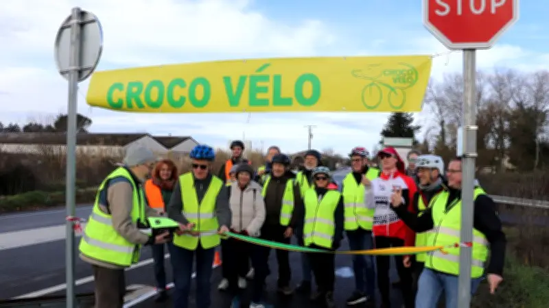 Croco Vélo inaugure symboliquement le "quart de piste cyclable" à Nîmes