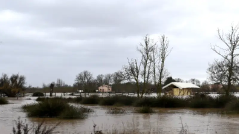 Crues historiques en France : 30 jours de vigilance, les records dépassés