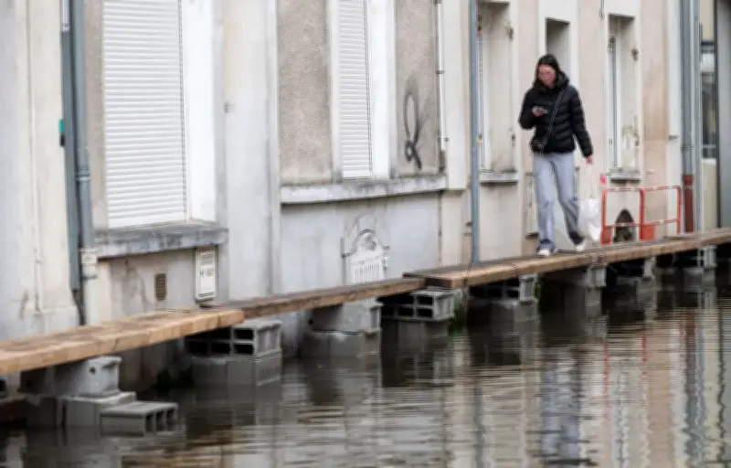 Crues : Vigilances rouges maintenues dans trois départements, neuf autres en orange