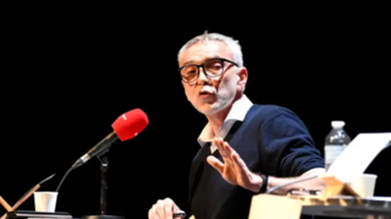 Débat municipal à Béziers : entreprises et mesures sociales au cœur des promesses des candidats