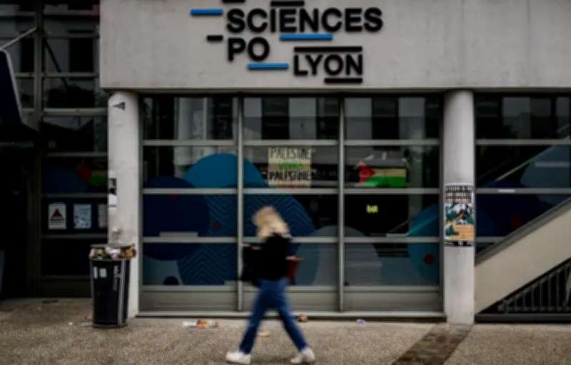 Décès d'un étudiant après une agression lors d'une conférence de Rima Hassan à Lyon