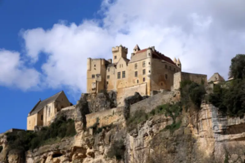 Derniers jours de vacances en Dordogne : gastronomie, couteliers et cinéma