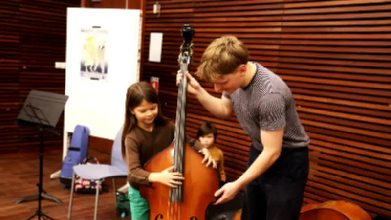 Des enfants initiés aux instruments graves par des musiciens de l'Orchestre de Montpellier