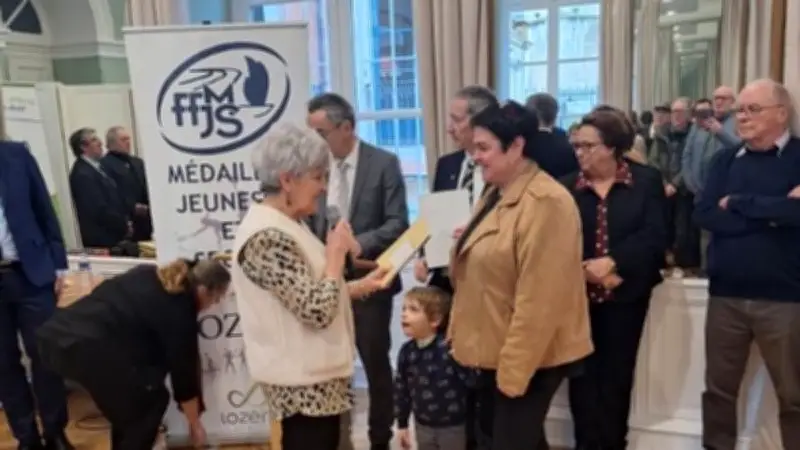 Deux bénévoles lozériens honorés pour leur engagement associatif exemplaire