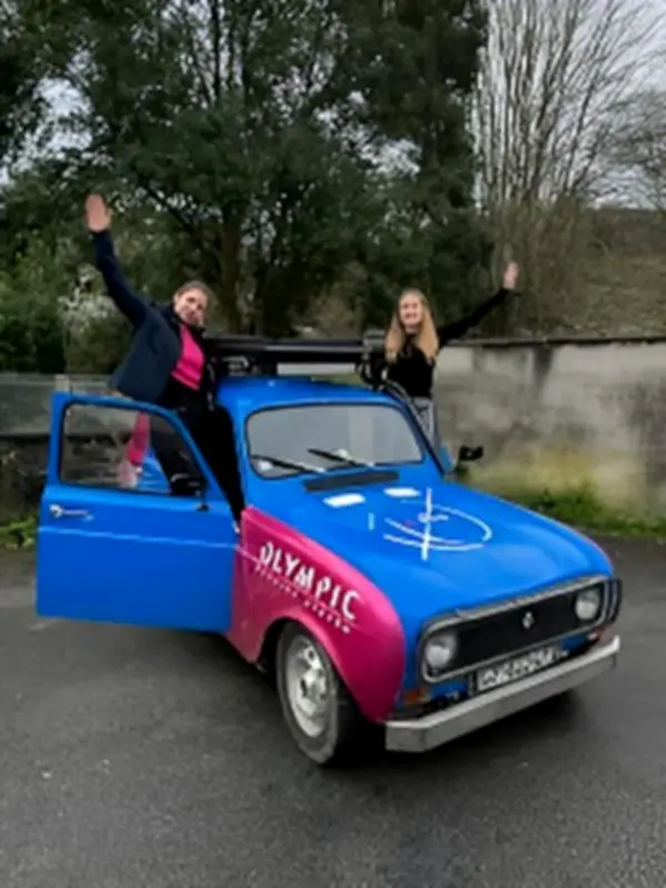Deux orthophonistes d'Ordiarp au 4L Trophy en hommage à un ami disparu
