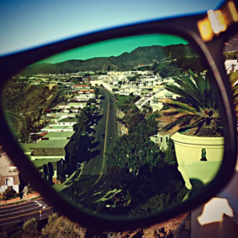 « Diables blancs » de James Robert Baker : l'enfer du paradis californien