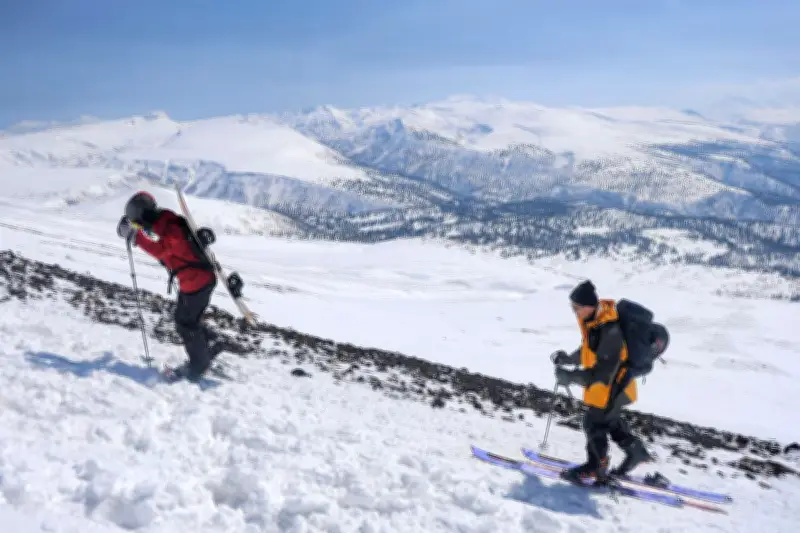 « Divorce alpin » : Quand l'abandon en montagne révèle une forme de violence masculine