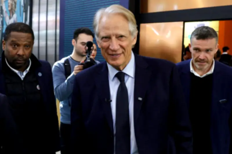 Dominique de Villepin dénonce la guerre contre l'Iran et plaide pour une solution politique