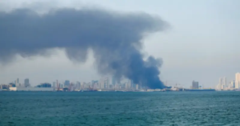 Donald Trump attaque l'Iran sans le Congrès : quels sont ses vrais motifs ?