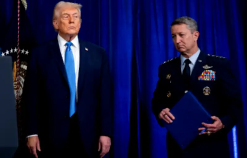 Donald Trump dément les réserves militaires sur l'Iran et affirme sa détermination