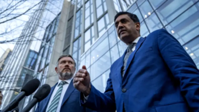 Dossier Epstein : Six noms caviardés sans explication par le ministère de la Justice américain