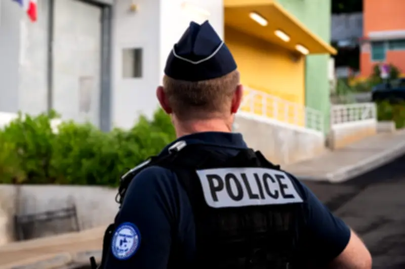 Doubs : une septuagénaire épuisée tue son mari malade à coups de marteau