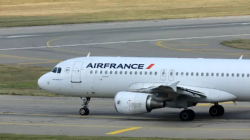 Drame en plein vol : un nourrisson décède à bord d'un avion Air France