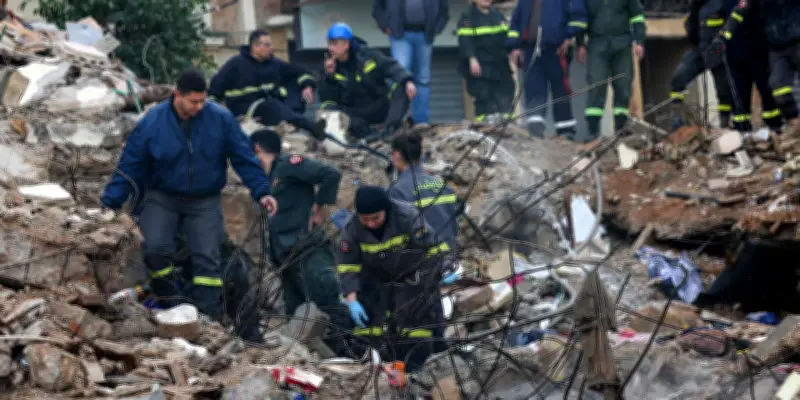 Effondrement mortel à Tripoli : 14 victimes et 114 immeubles à évacuer d'urgence