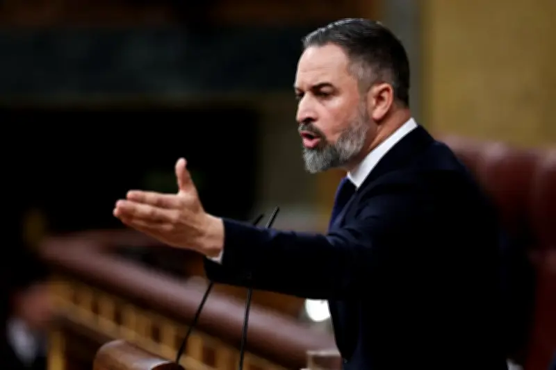 En Espagne, la droite traditionnelle fragilisée par la montée de l'extrême droite