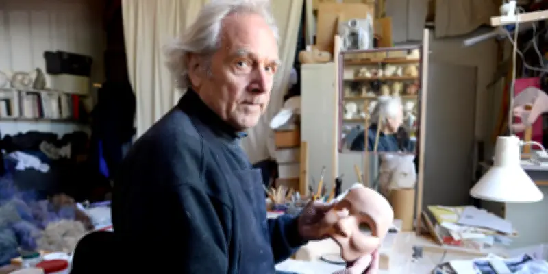 Erhard Stiefel, le maître des masques du Théâtre du Soleil, s'est éteint à Paris