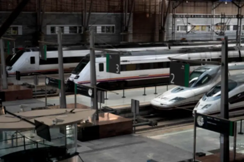Espagne : Sánchez défend la sécurité ferroviaire après les accidents mortels