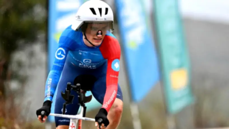 Ewen Costiou triomphe à l'Étoile de Bessèges 2026 avec une victoire éclatante à Alès