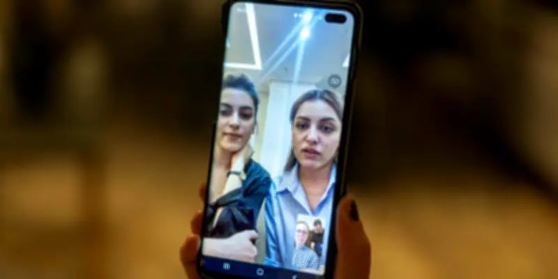 Expulsions d'adolescents en Suède : le durcissement migratoire en question