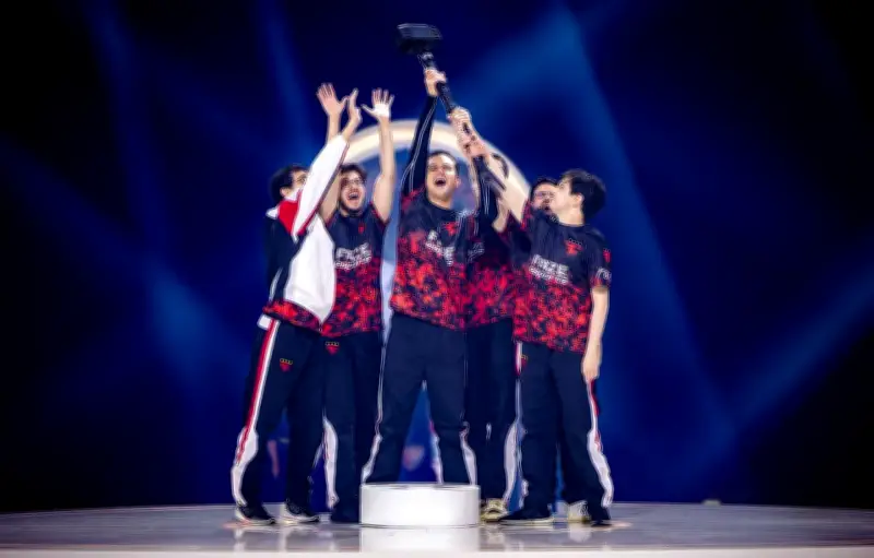 FaZe Clan domine le Six Invitational et entre dans l'histoire du gaming