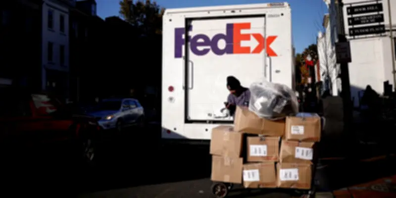 FedEx poursuit les États-Unis pour récupérer des droits de douane Trump illégaux