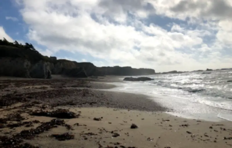 Fermeture du sentier côtier à Piriac-sur-Mer après un nouvel effondrement de falaise