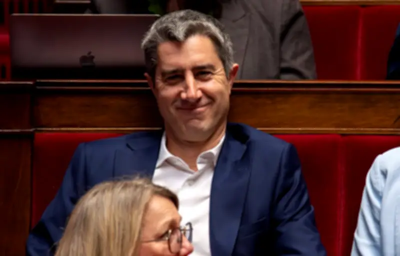 François Ruffin revendique 100.000 soutiens et vise Mélenchon dans la primaire de gauche