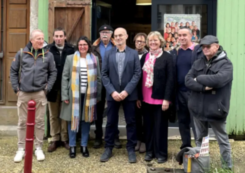 Frédéric Vilhes lance sa campagne municipale à Brantôme-en-Périgord avec un local et des réunions