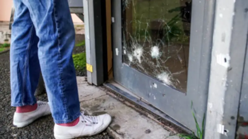 Fusillade au Clos-d'Orville : un immeuble mitraillé à la kalachnikov, enquête pour tentative de meurtre