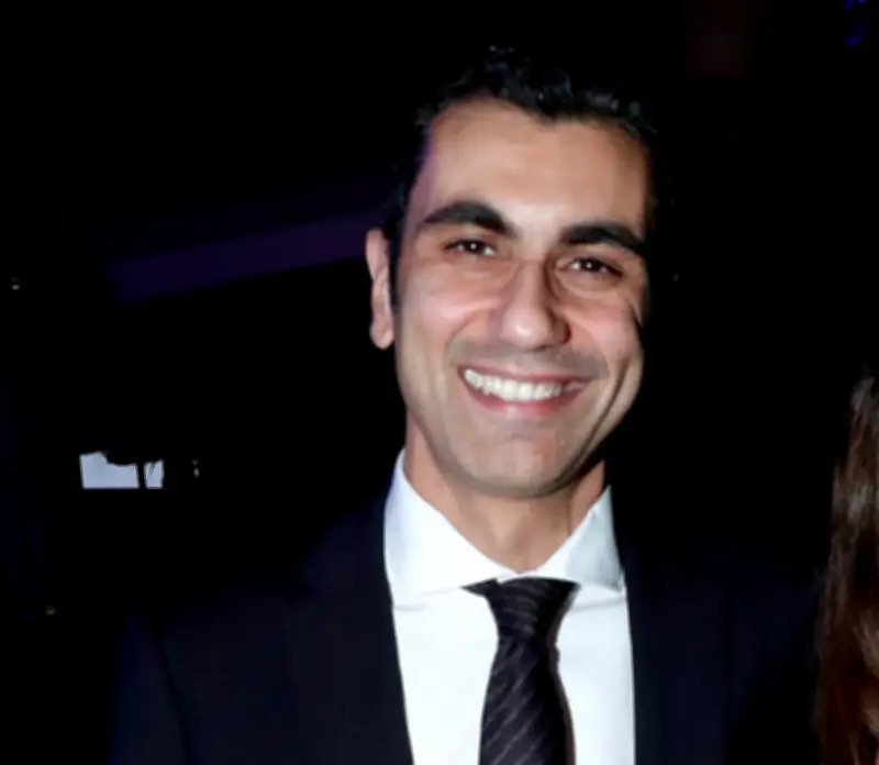 Fusillade meurtrière au Canada, affaire Epstein en France, et l'entraîneur de l'OM débarque : l'actu du 11 février