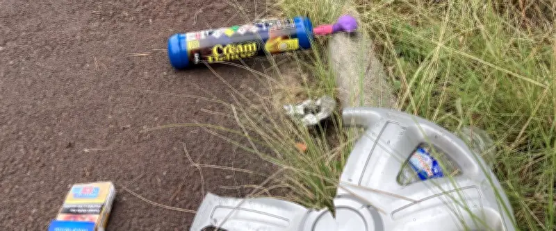 Gaz hilarant : un flou juridique persistant face à une crise sanitaire grandissante