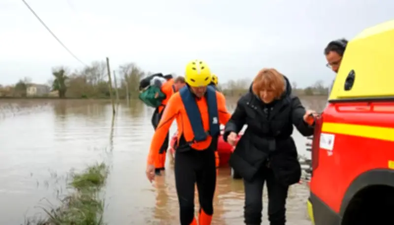 Gironde : les crues historiques persistent, la vigilance rouge maintenue malgré une légère décrue