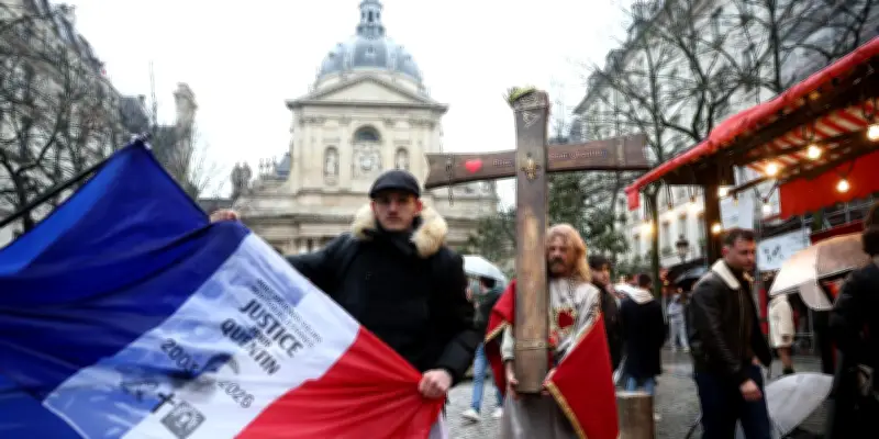 Glucksmann exclut toute alliance avec LFI après la mort de Quentin D. à Lyon