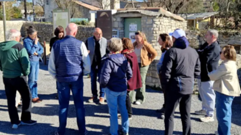 Gérard Pérez présente la liste "Vacquières autrement" aux habitants