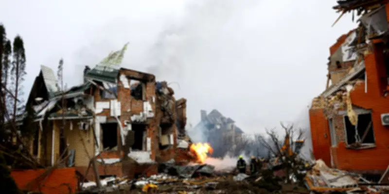 Guerre en Ukraine : frappes russes meurtrières et tensions énergétiques s'intensifient