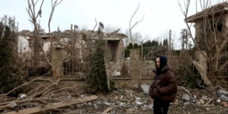 Guerre en Ukraine : quatre ans après, l'écart se creuse entre discours de paix et réalité militaire