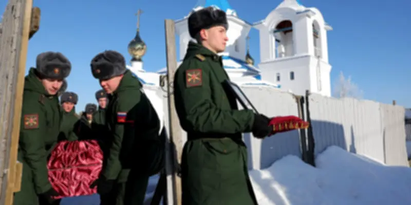 Guerre en Ukraine : Zelensky dénonce le sacrifice de 156 soldats russes par kilomètre