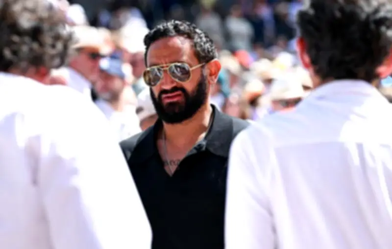 Hanouna et son équipe condamnent les propos de Bruno Gaccio sur Quentin Deranque