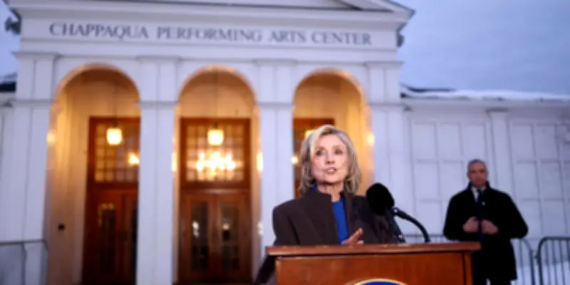 Hillary Clinton auditionnée sur ses liens avec Epstein, dénonce un 'théâtre politique'